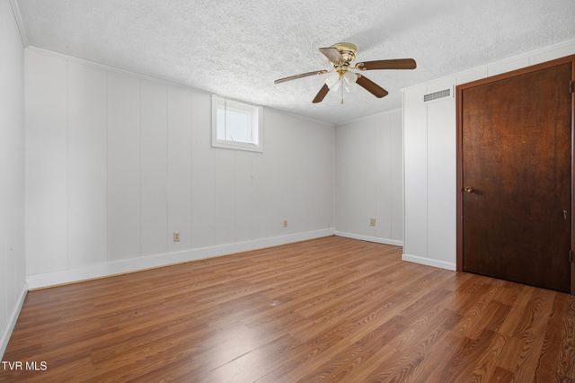 24116 Quintana Street, Bristol, VA 24202