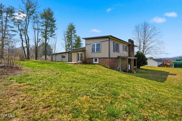 24116 Quintana Street, Bristol, VA 24202