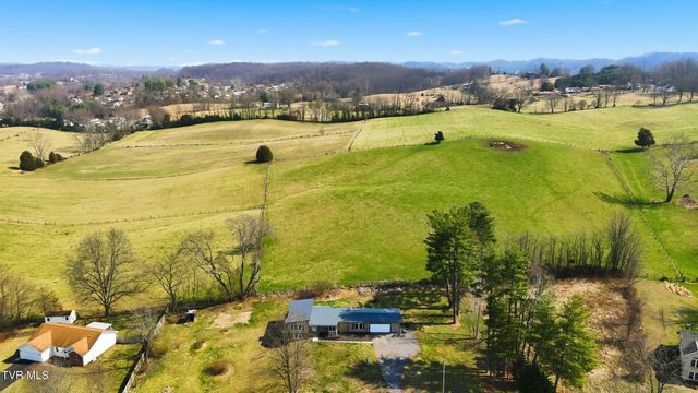 24116 Quintana Street, Bristol, VA 24202