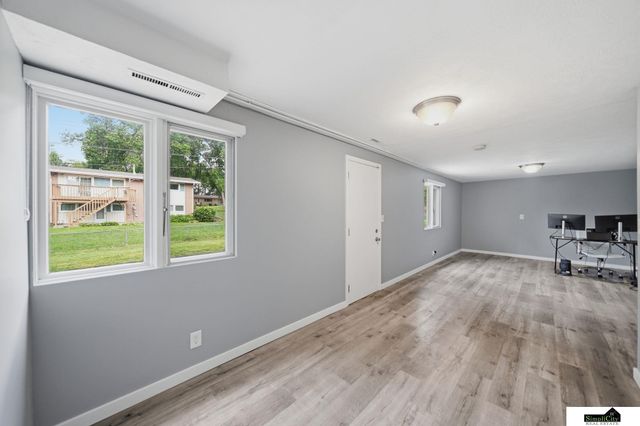 431 W Broadview Drive, Lincoln, NE 68505