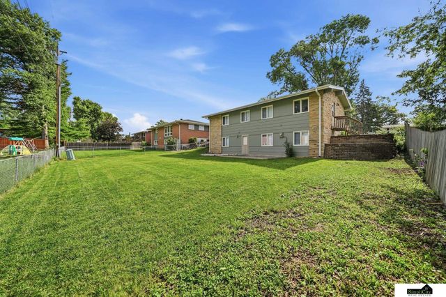 431 W Broadview Drive, Lincoln, NE 68505