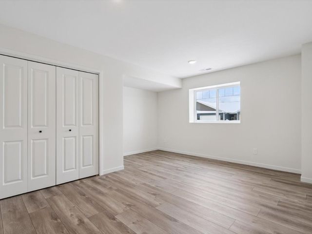 944 Dubs Drive, Iowa City, IA 52246