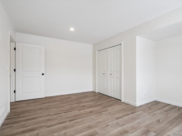 944 Dubs Drive, Iowa City, IA 52246