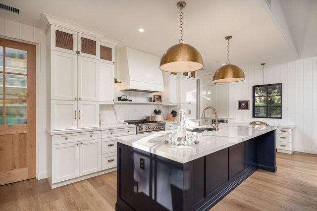 6404 Mimulus, Rancho Santa Fe, CA 92067