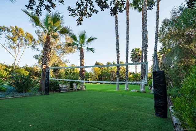 6404 Mimulus, Rancho Santa Fe, CA 92067