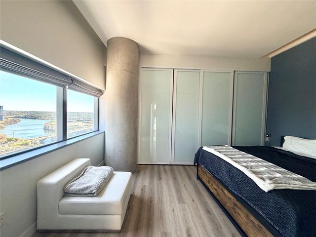 210 Lavaca ST 1912, Austin, TX 78701