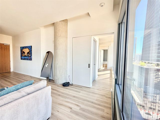 210 Lavaca ST 1912, Austin, TX 78701