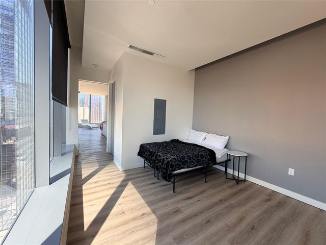 210 Lavaca ST 1912, Austin, TX 78701