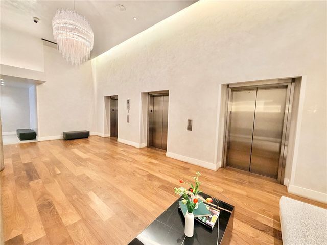 210 Lavaca ST 1912, Austin, TX 78701