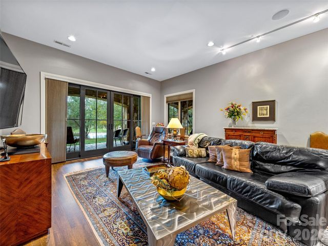 22 Foxbridge Way, Arden, NC 28704