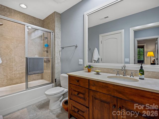 22 Foxbridge Way, Arden, NC 28704