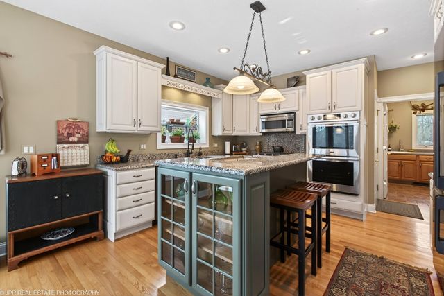 3160 Wyndwicke Drive, Royalton Twp, MI 49085