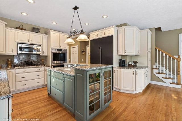 3160 Wyndwicke Drive, Royalton Twp, MI 49085