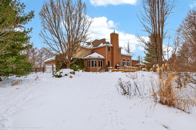 3160 Wyndwicke Drive, Royalton Twp, MI 49085