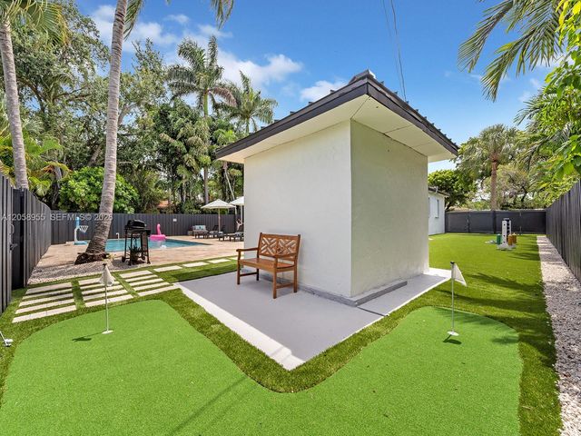 430 Forrest Dr, Miami Springs, FL 33166