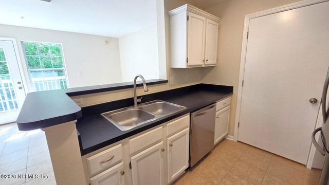 7701 TIMBERLIN PARK Boulevard 824, Jacksonville, FL 32256