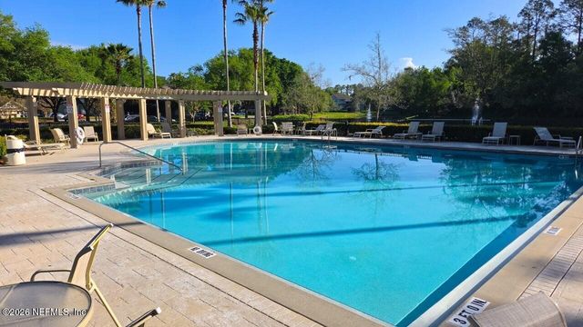 7701 TIMBERLIN PARK Boulevard 824, Jacksonville, FL 32256