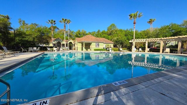 7701 TIMBERLIN PARK Boulevard 824, Jacksonville, FL 32256