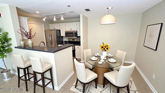 7701 TIMBERLIN PARK Boulevard 824, Jacksonville, FL 32256