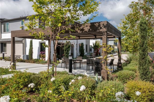 9001 Cerise Lane 111, Cypress, CA 90630