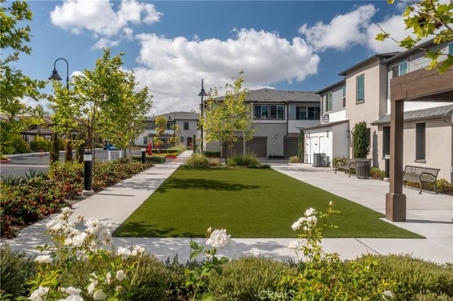 9001 Cerise Lane 111, Cypress, CA 90630