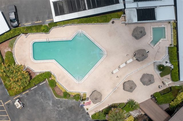 2900 COVE CAY DRIVE 4B, Clearwater, FL 33760