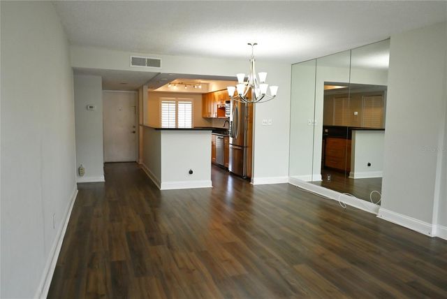2900 COVE CAY DRIVE 4B, Clearwater, FL 33760