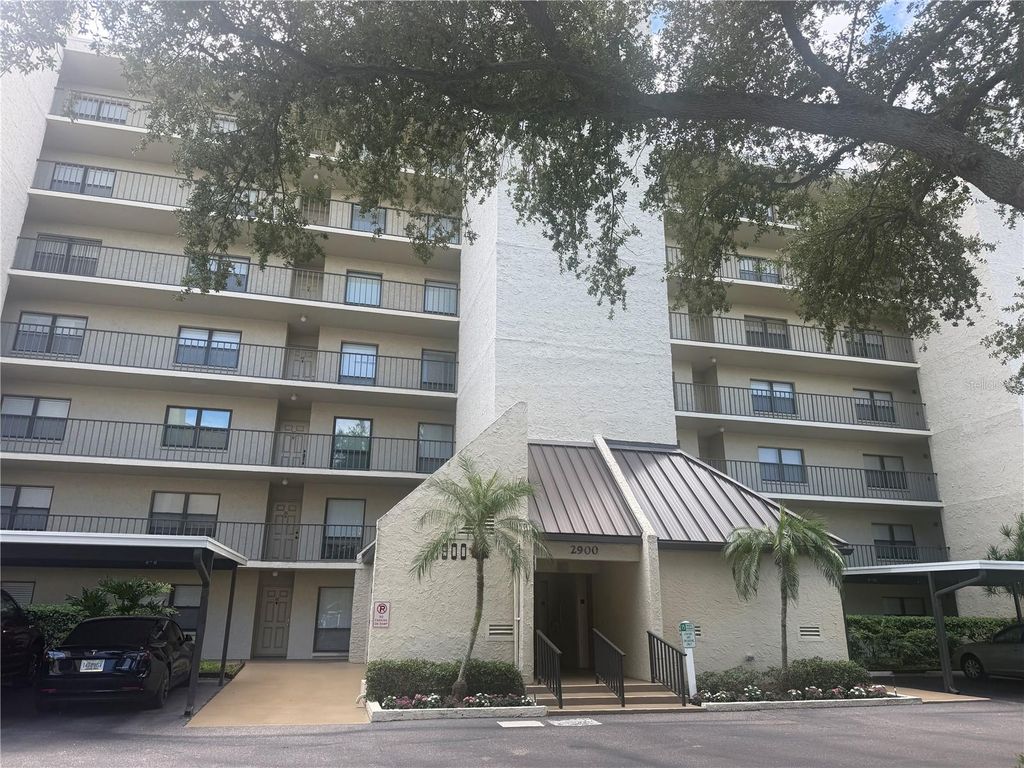 2900 COVE CAY DRIVE 4B, Clearwater, FL 33760