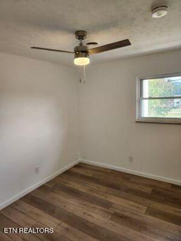 7001 Washington Pike, Corryton, TN 37721