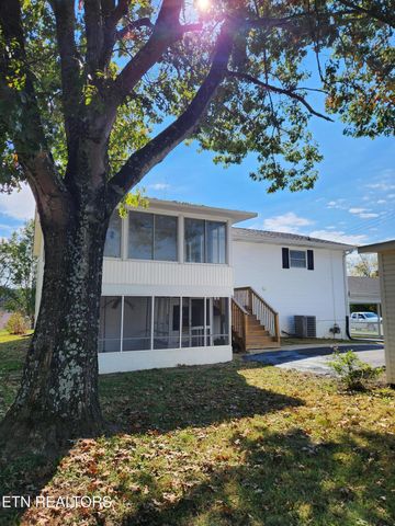 7001 Washington Pike, Corryton, TN 37721