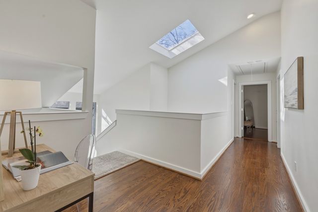 965 Easton Place, Dallas, TX 75218