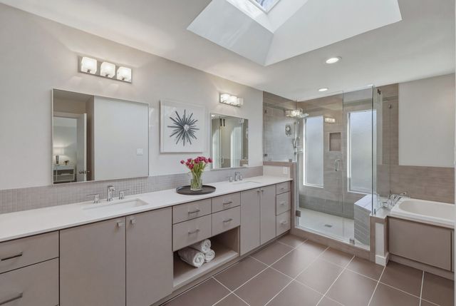 965 Easton Place, Dallas, TX 75218