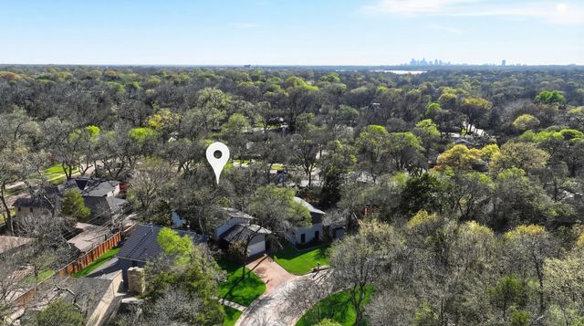 965 Easton Place, Dallas, TX 75218