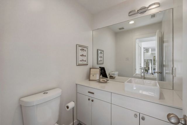 965 Easton Place, Dallas, TX 75218