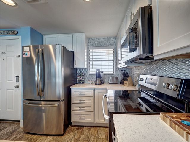 7477 State Highway 361 502, Port Aransas, TX 78373