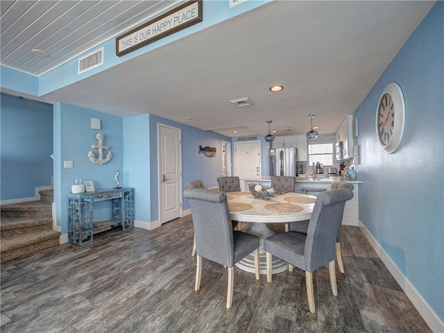 7477 State Highway 361 502, Port Aransas, TX 78373