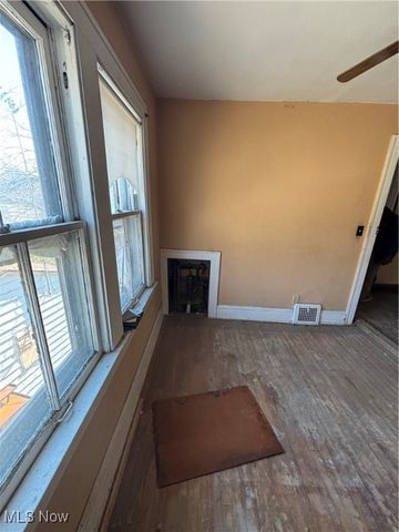 1220 Ansel Road, Cleveland, OH 44108