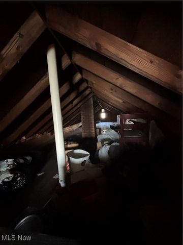 1220 Ansel Road, Cleveland, OH 44108