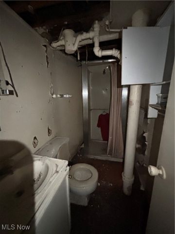 1220 Ansel Road, Cleveland, OH 44108