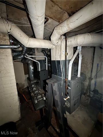 1220 Ansel Road, Cleveland, OH 44108