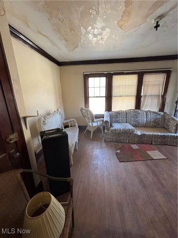 1220 Ansel Road, Cleveland, OH 44108