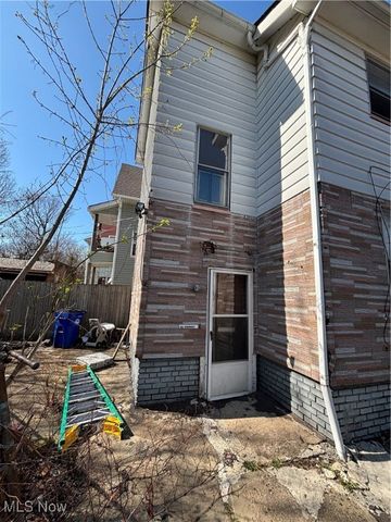 1220 Ansel Road, Cleveland, OH 44108