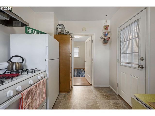 1810 N MCCLELLAN St, Portland, OR 97217