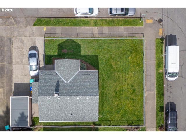 1810 N MCCLELLAN St, Portland, OR 97217