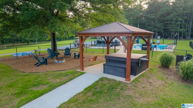 271 LITTLE POND ROAD, Pell City, AL 35128
