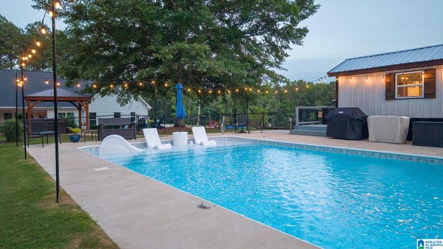 271 LITTLE POND ROAD, Pell City, AL 35128