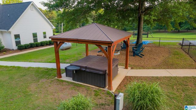 271 LITTLE POND ROAD, Pell City, AL 35128