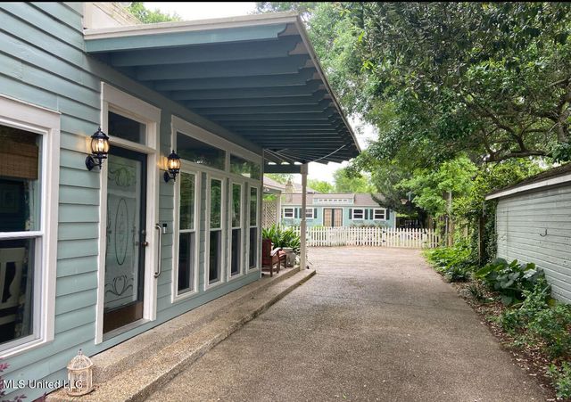164 Balmoral Avenue, Biloxi, MS 39531