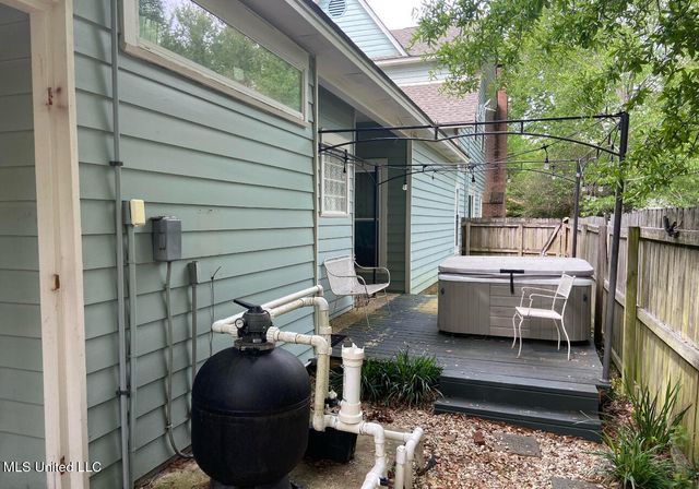 164 Balmoral Avenue, Biloxi, MS 39531