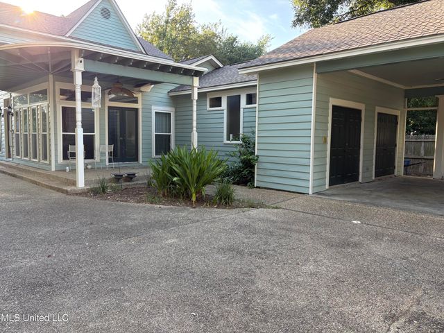 164 Balmoral Avenue, Biloxi, MS 39531